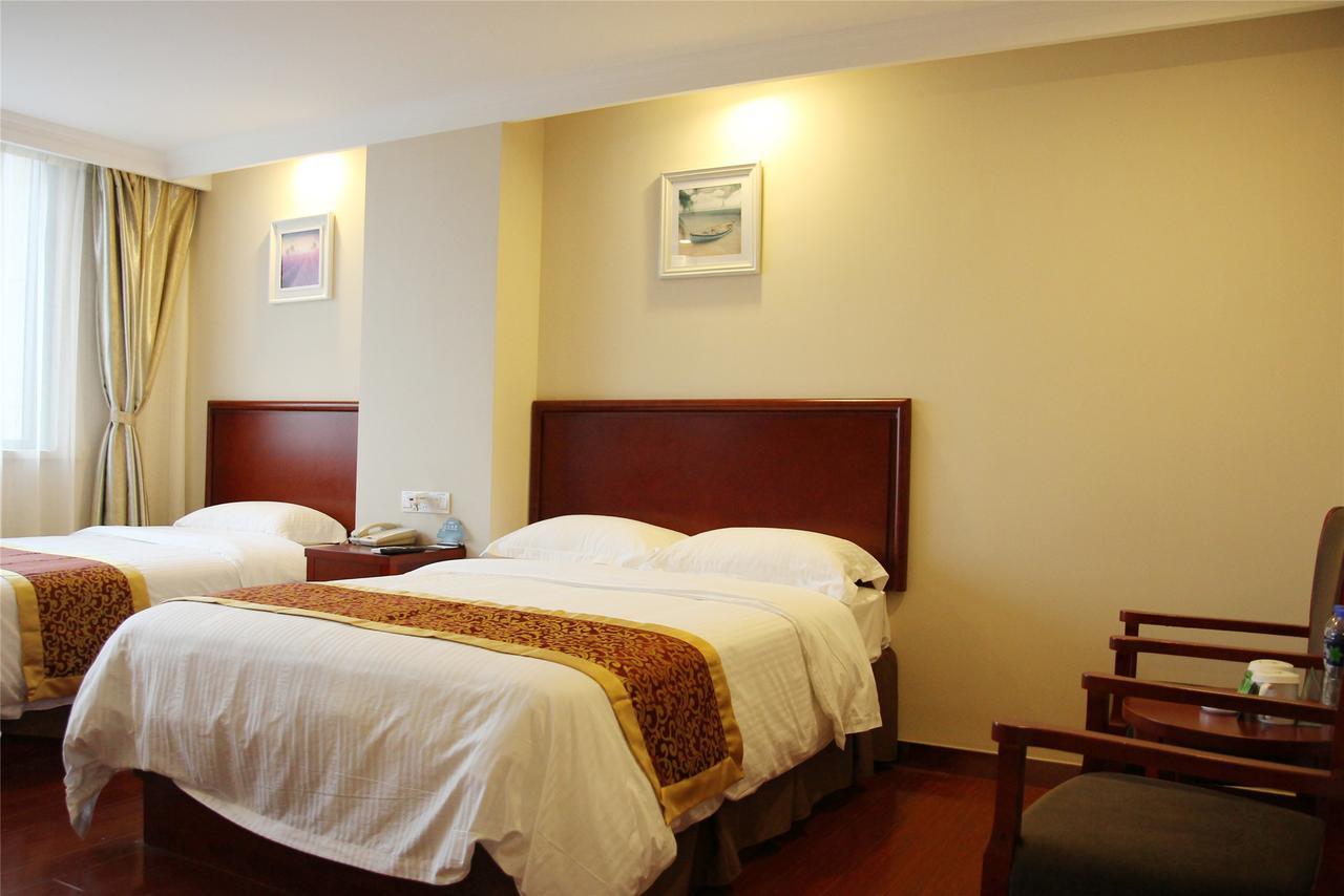Greentree Inn Xinjiang Fukang Fukang Business Hotel Changji Екстериор снимка