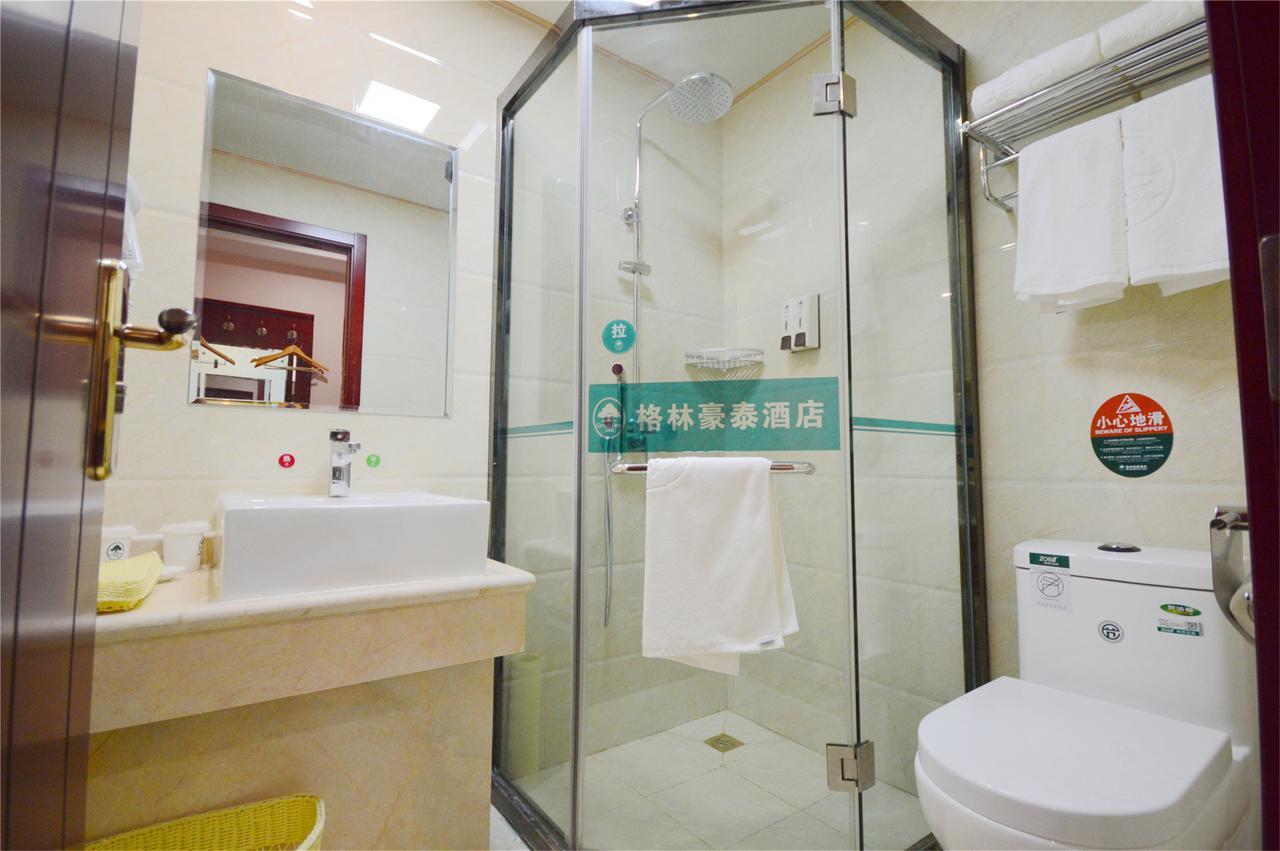 Greentree Inn Xinjiang Fukang Fukang Business Hotel Changji Екстериор снимка